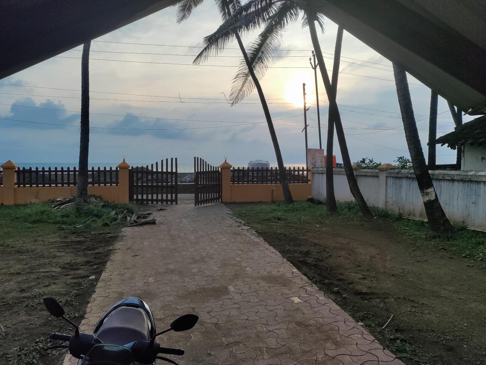 Hotel Seafront มูรุด ภายนอก รูปภาพ